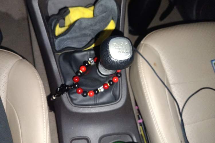 Used Wuling Hongguang 2019 1.5L S Comfort Edition China VI LAR Gear Lever