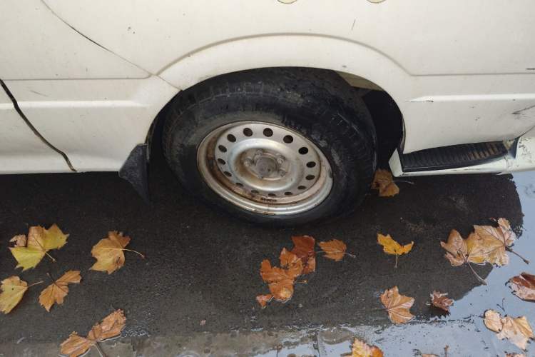 Used Golden Dragon Hiace 2021 1.8L Gasoline Version Long Wheelbase High-Roof Model LJ4A18Q6