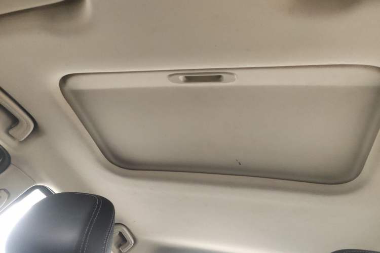 Used Geely Auto Vision X3 2020 1.5L CVT Luxury Model