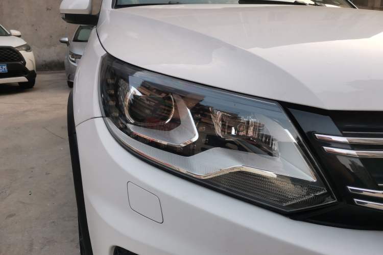 Used Volkswagen Tiguan 2012 2.0 TSI Luxury Edition
