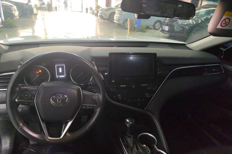 Used Toyota Camry 2022 2.0GVP Premier Edition