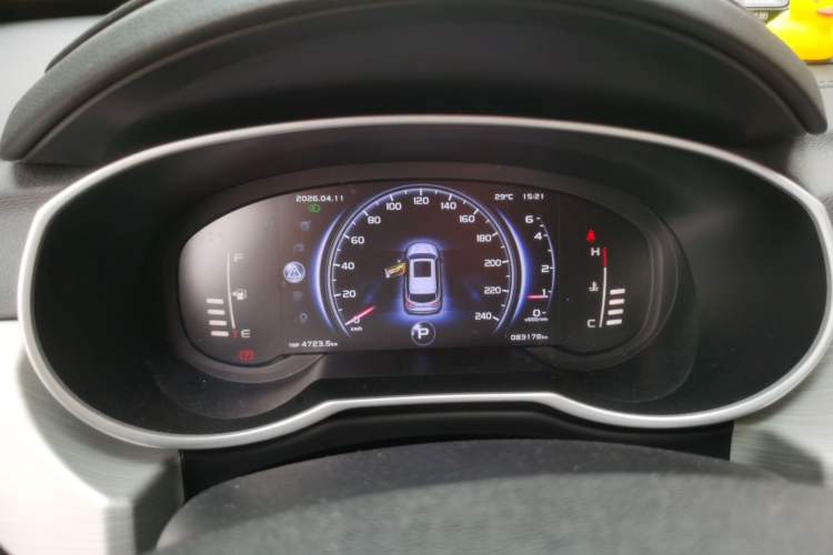 Used Geely Auto Emgrand X7 Sport 2018 1.8TD Automatic Two-Wheel Drive Smart Connect 4G Internet Edition
