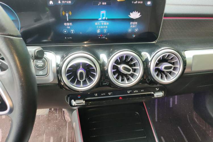 Used Mercedes-Benz GLB 2020 Facelift GLB 200 Fashion Edition
