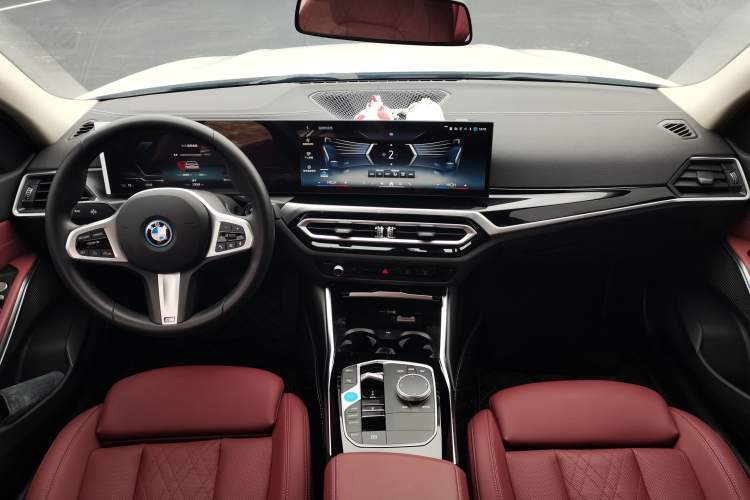 Used BMW i3 2024 eDrive 35 L