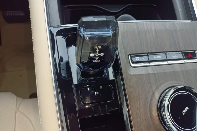 Used Geely Auto Monjaro L 2025 Dongfang Yao 2.0TD Automatic Lanxing Edition