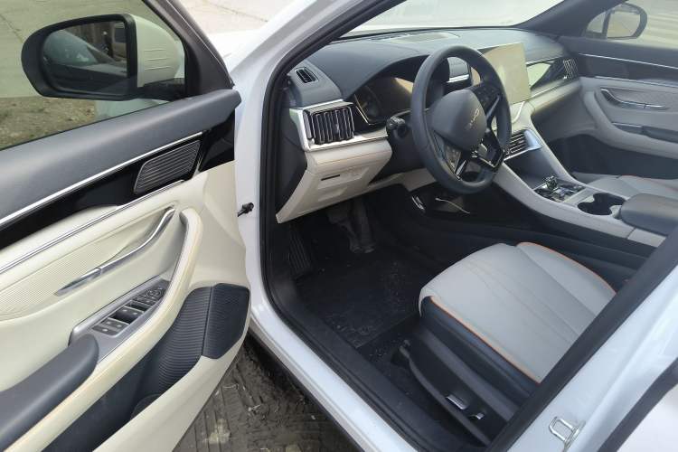 Used BYD Song PLUS New Energy 2024 Honor Edition EV 520km Luxury Model