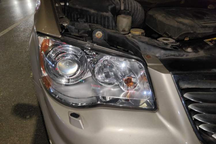 Used Chrysler Grand Voyager 2013 3.6L Luxury Edition
