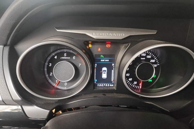 Used Leopaard CS10 2017 1.5T Manual Prestige Model
