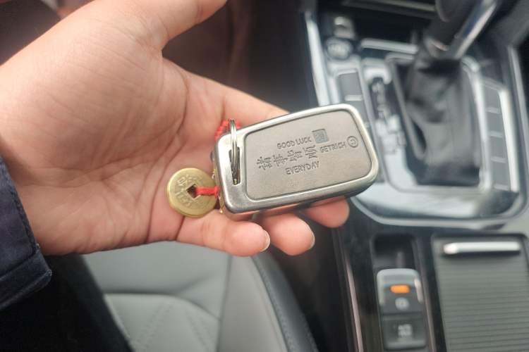 Used Volkswagen Magotan 2023 2 Million Units Limited Edition 330TSI DSG Leading Version Vehicle Key