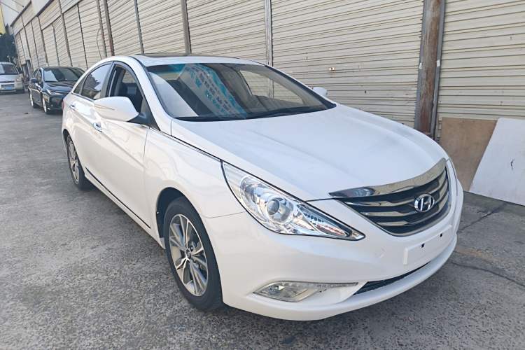 Used Hyundai Sonata 2015 Classic 2.0L Automatic Luxury Edition
