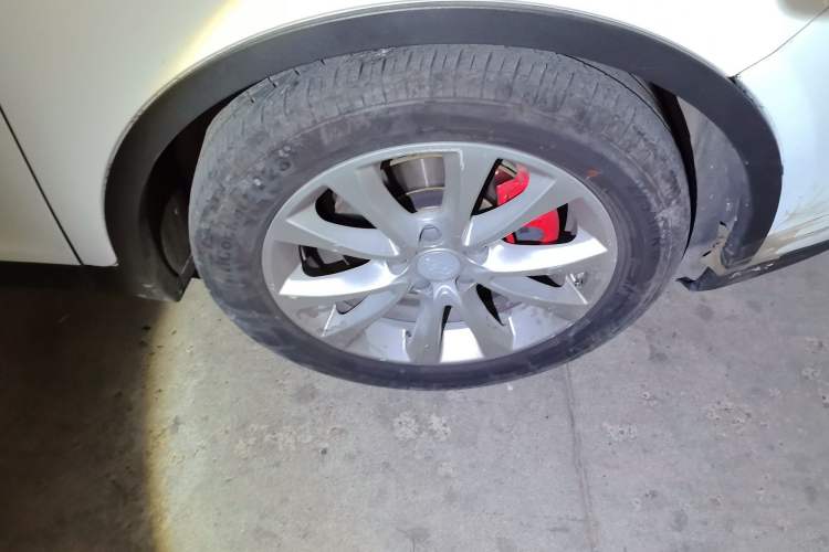 Used Geely Auto Emgrand GS 2017 Elegant Edition 1.3T Automatic Smart Connectivity Model