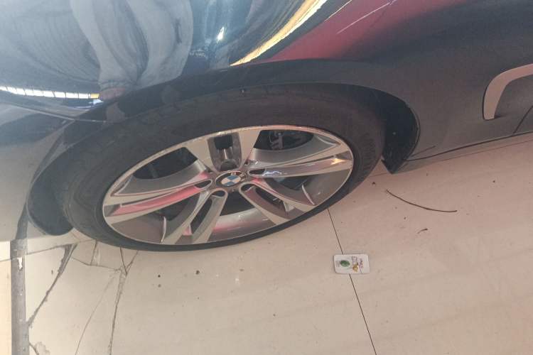 Used BMW 4 Series 2014 428i Convertible Sport Design Package Exterior 4