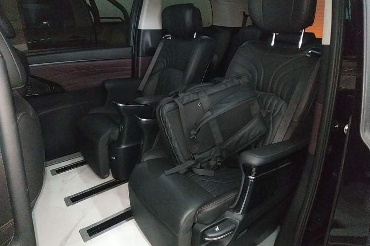 Used GAC Trumpchi M8 2024 Master Series 400T Prestige Edition