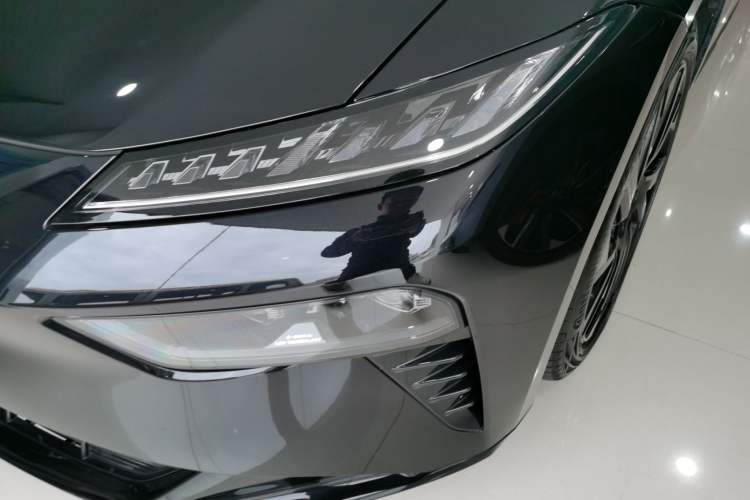 Used Dongfeng eπ eπ007 2024 200Pro Range-Extended Version