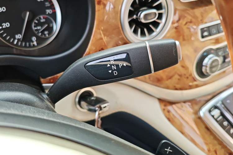 Used Mercedes-Benz Vito 2016 2.0T Business Edition
