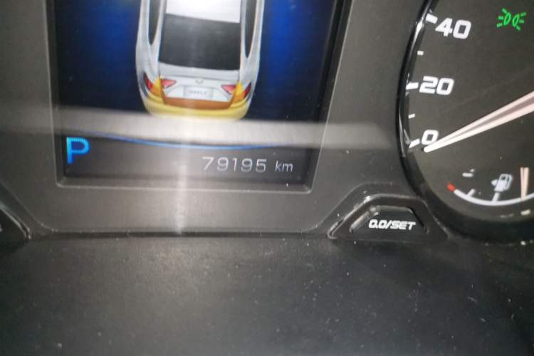 Used Geely Auto Emgrand GL 2018 1.8L DCT Elite Smart Connectivity Version Odometer Close Up