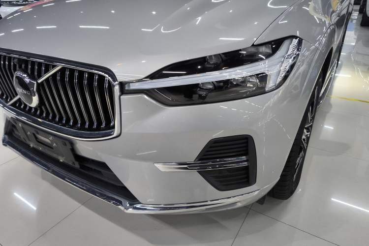 Used Volvo XC60 2022 B5 4x4 Smart Luxury Edition