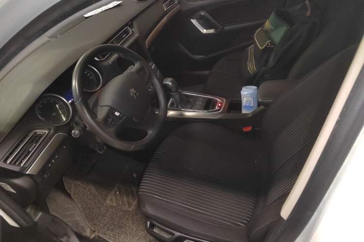 Used Peugeot 408 2015 1.2T Automatic Luxury Edition Left Front Seat