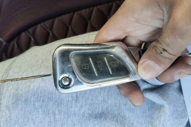 Used Dongfeng Aeolus A60 2016 1.5L Manual Luxury Model
