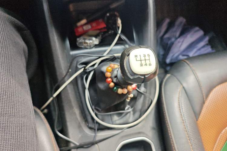 Used Wuling Hongguang S3 2018 1.5L Manual Comfort Model China V Standard Gear Lever