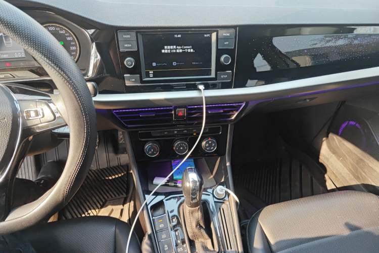 Used Volkswagen Lavida 2018 1.5L Automatic Comfort Edition China V Standard Audio And AC Panel