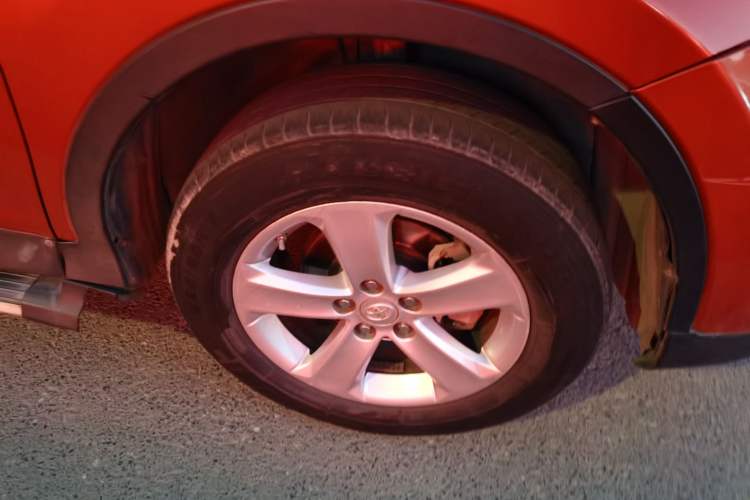 Used Toyota RAV4 2013 2.5L Automatic 4x4 Elite Edition
