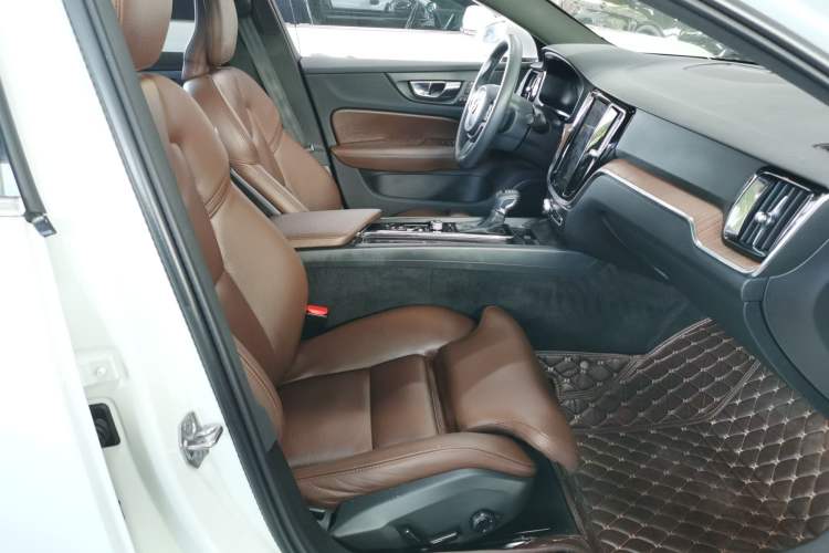 Used Volvo S60 2021 T4 Zhiyuan Luxury Edition Right Front Seat