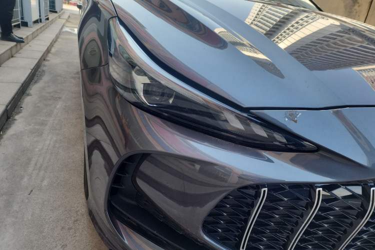 Used MG 5 2026 Model 300DVVT Global Flagship Edition Right Front Headlight