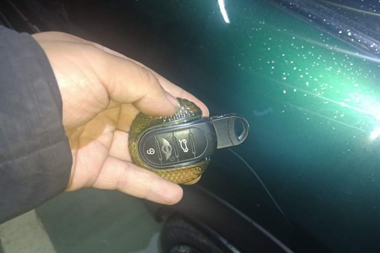 Used MINI JCW 2016 2.0T JOHN COOPER WORKS Avant-Garde