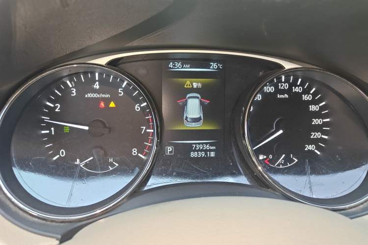 Used Nissan X-Trail 2016 2.0L CVT Smart Enjoyment Version 4WD
