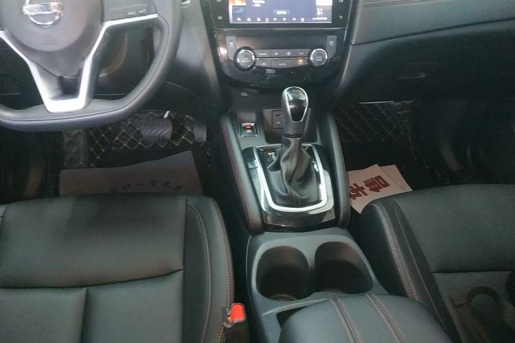 Used Nissan Qashqai 2022 2.0L CVT XV Smart Enjoyment Version
