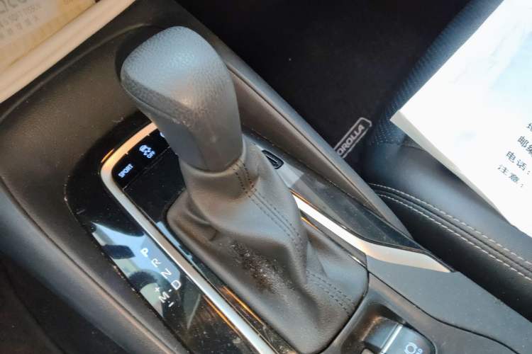 Used Toyota Corolla 2021 1.2T S-CVT Elite Edition Gear Lever