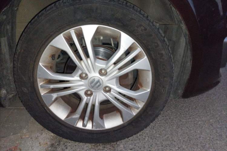 Used Suzuki Swift 2016 1.5L Automatic Fashionable Coolplay Edition