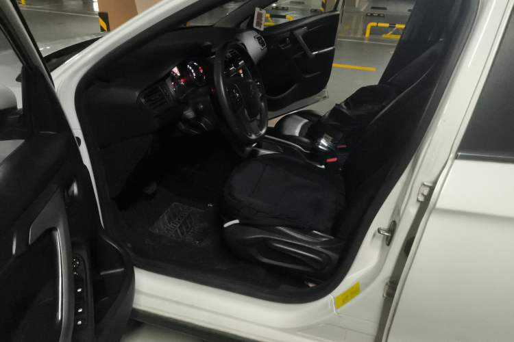 Used Citroen C3-XR 2015 1.6L Automatic Pioneer Model Driver Seat