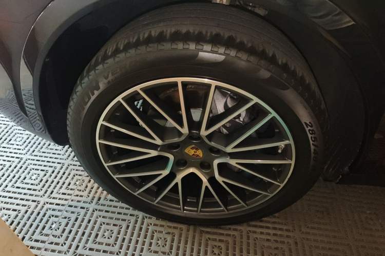 Used Porsche Cayenne 2018 3.0T