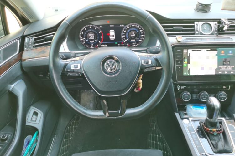Used Volkswagen Magotan 2018 330TSI DSG Luxury Model Steering Wheel