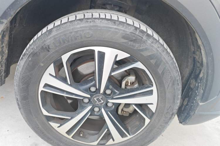 Used SOL QX 2021 300T DCT Prestige Smart Connectivity Version