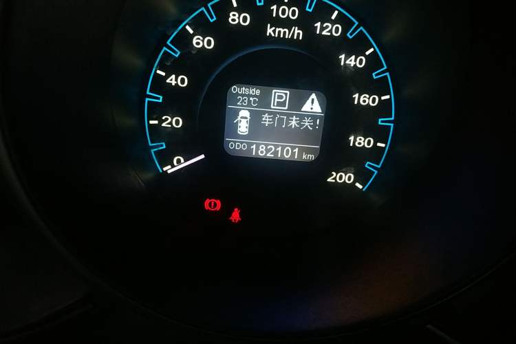 Used CHANGAN OSHAN CX70 2017 CX70T 1.5T Automatic Zunqing Edition Odometer Close Up