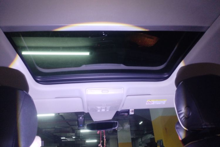 Used Volkswagen Tiguan L 2023 330TSI Automatic Two-Wheel Drive R-Line Enjoyment Edition Headliner