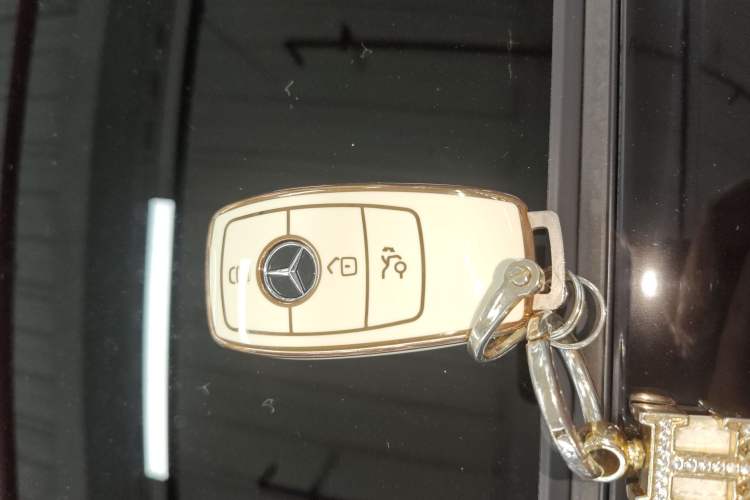Used Mercedes-Benz E-Class 2019 E 200 Coupe Vehicle Key