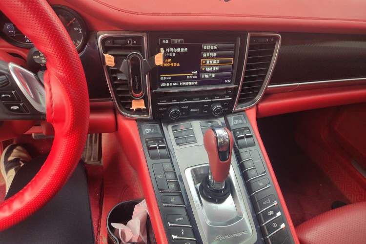 Used Porsche Panamera 2010 Panamera 4 3.6L
