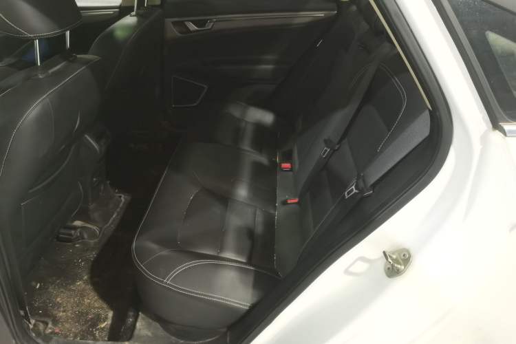 Used Geely Auto Emgrand GL 2017 1.8L DCT Elite Model
