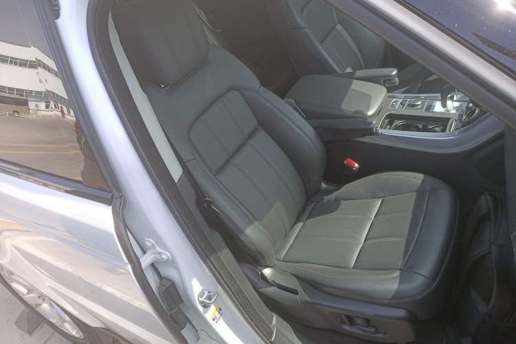 Used Land Rover Range SportNew Energy 2022 P400e SE