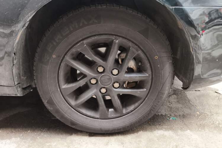 Used Geely Auto Emgrand 2016 Sedan 1.5L CVT Luxury Model