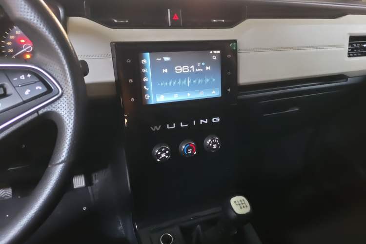 Used Wuling Zhengcheng 2021 1.5T Manual Luxury Version
