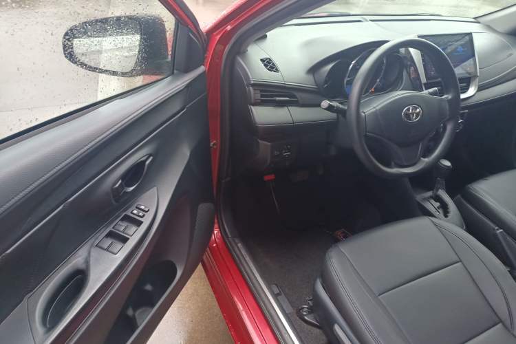 Used Toyota YARiS L Zhi Xuan 2016 Revised 1.5E CVT Charming Edition Driver Seat