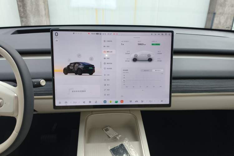 Used ONVO L60 2024 60 kWh Rear-Drive Version
