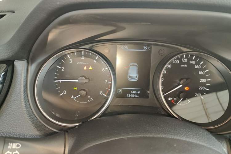 Used Nissan Qashqai 2025 Honor 2.0L CVT XV+ Leading Edition