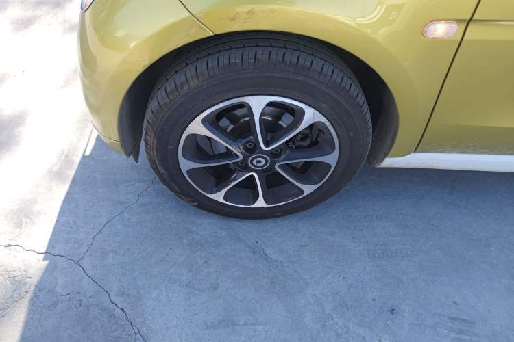 Used smart fortwo 2015 1.0L 52 kW Hardtop Passion Edition