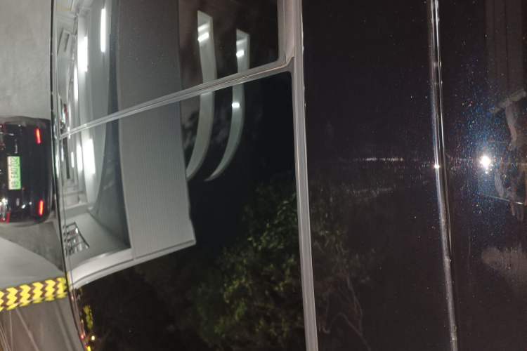 Used Hongqi H5 PHEV 2025 170 Super Hybrid Version Roof